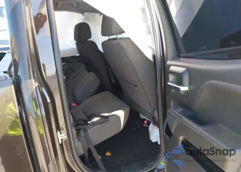 2018 Chevrolet Silverado 1500 1Lt из США, поврежденный, VIN 1GCRCREC9JZ171378